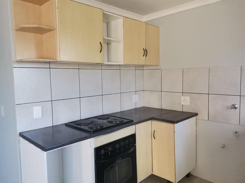 To Let 2 Bedroom Property for Rent in Paarl Western Cape
